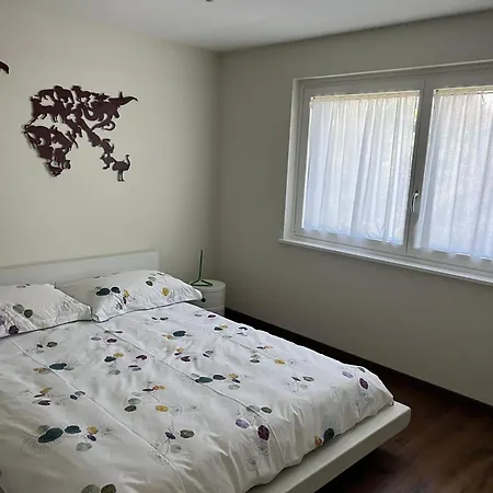 2 Doubles Et Salle De Bains Crans-pres-Celigny